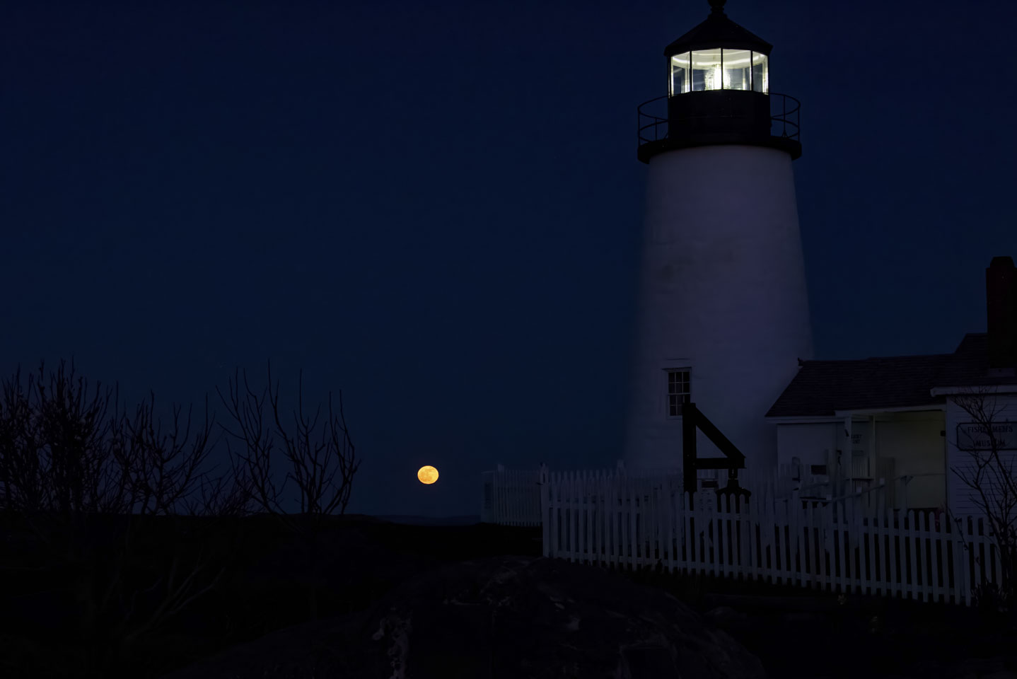 The moon and Pemaquid Lighthouse