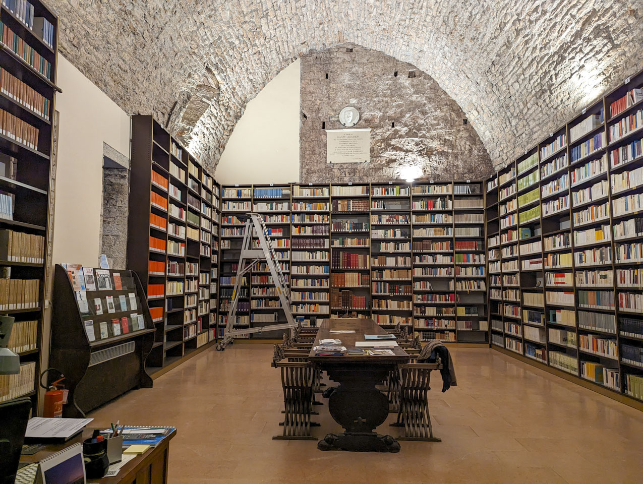 the library at Fonte Avellana