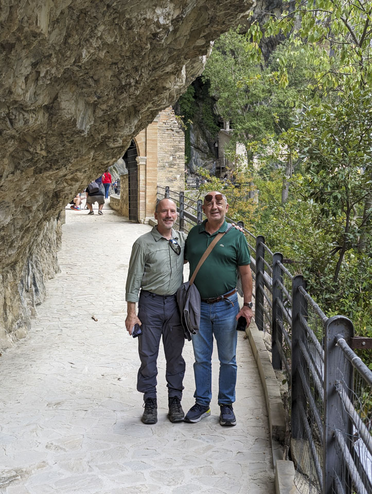 Paul and Francesco on the path up to the Temple del Valadier