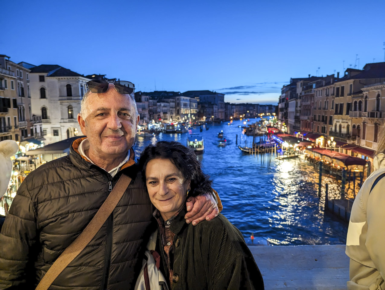 Francesco and Doni on the Rialto Bridge in Venice